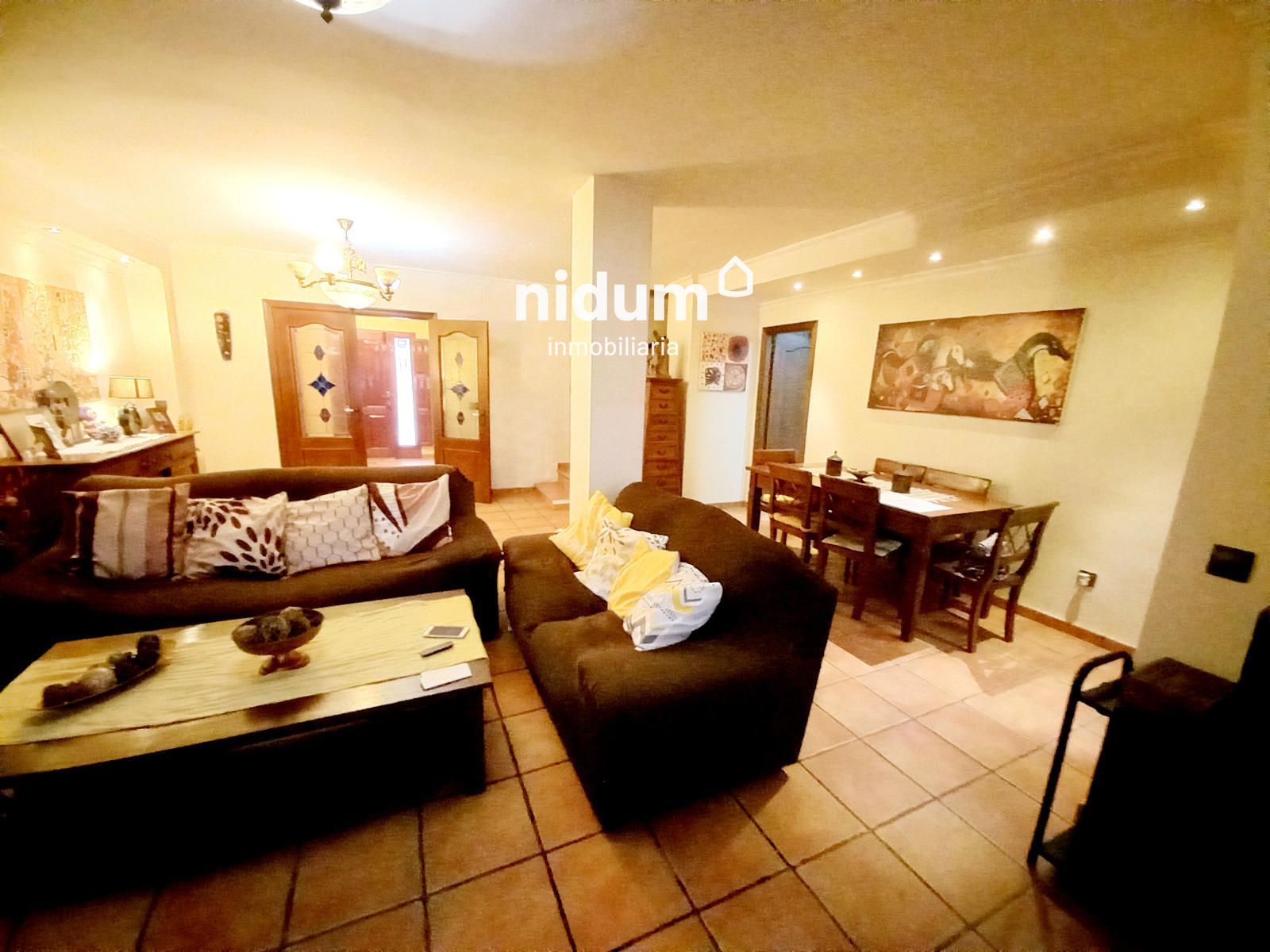 Sala d'estar de Casa o xalet en venda en Senyera amb Calefacció, Terrassa i Balcó