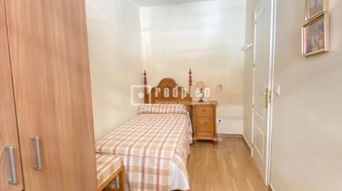 Foto 5 de Piso en venta en Del Diamante, Los Rosales, Madrid Capital
