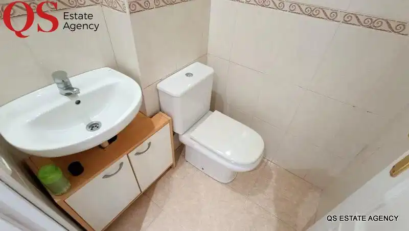 Baño de Planta baja en venta en Tordera con Calefacción, Jardín privado y Terraza