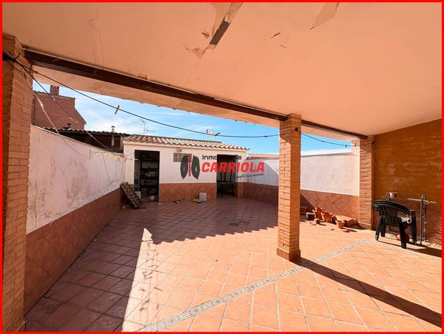 Casa adosada en Venta en Santo Domingo-Caudilla