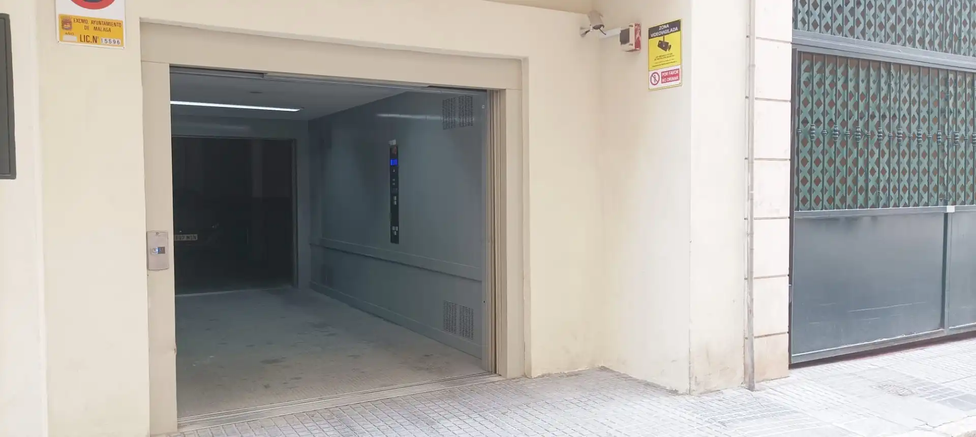 Parkplatz von Garage zum Verkauf in Málaga