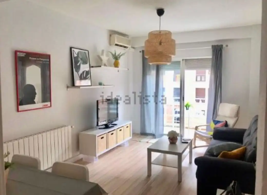Sala de estar de Piso de alquiler en Granada con Aire acondicionado, Calefacción y Amueblado