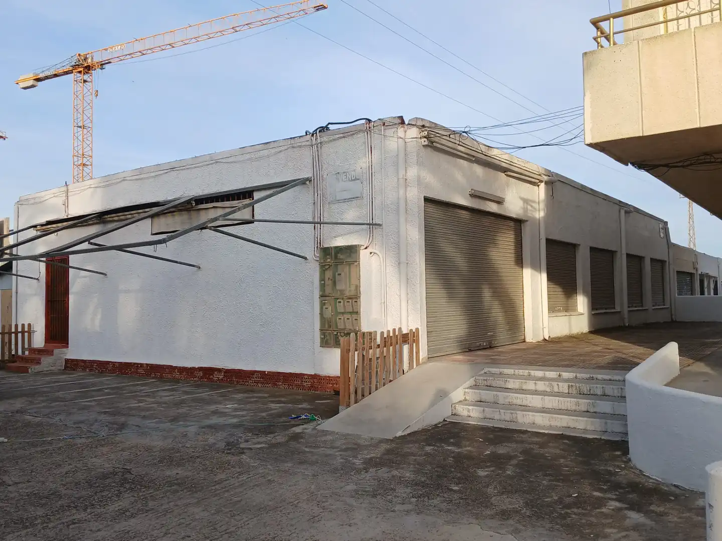 Exterior view of Commercial properties for sale in Cambrils