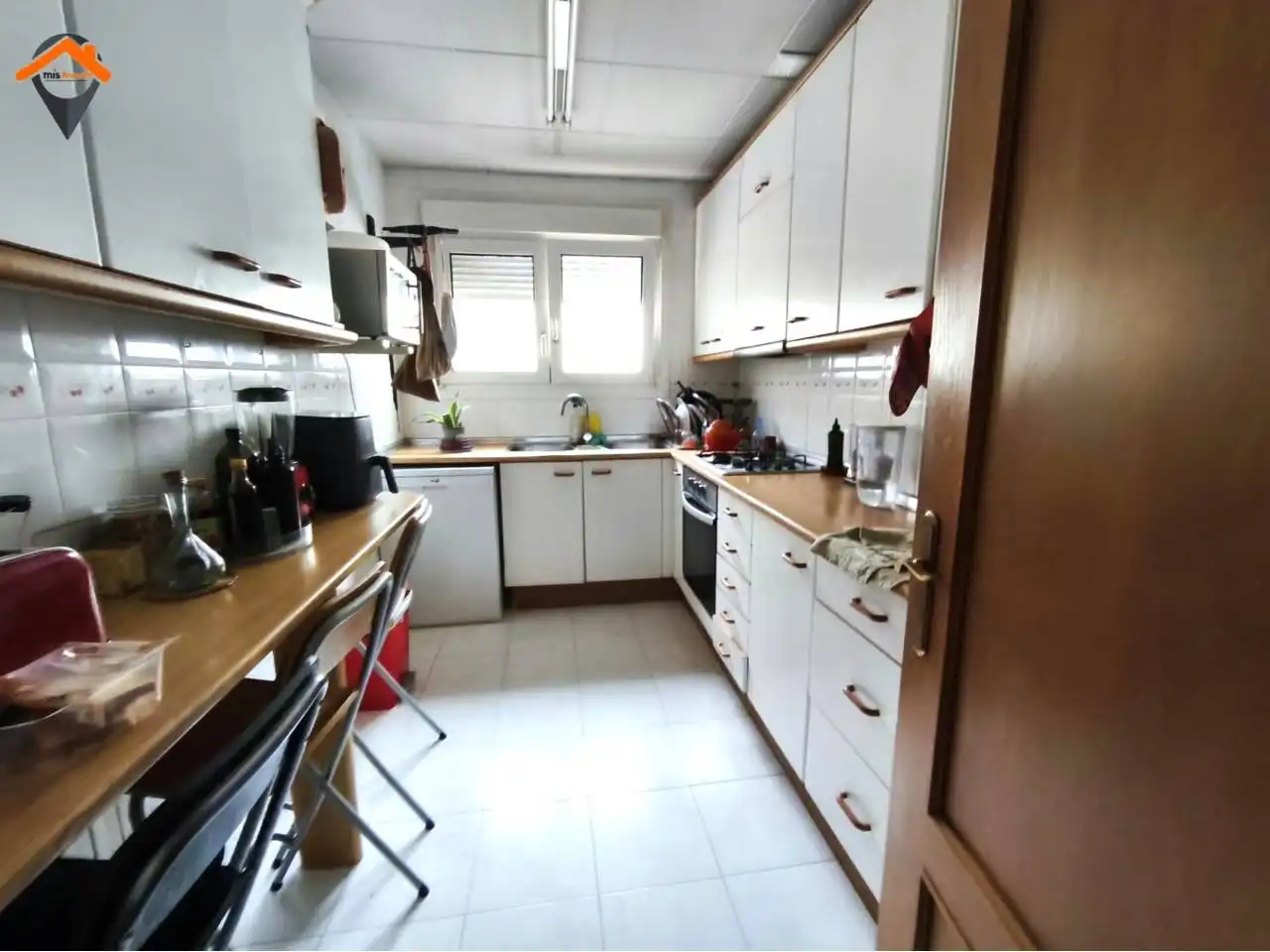 Küche von Wohnung zum Verkauf in Sabadell mit Klimaanlage, Heizung und Parkett