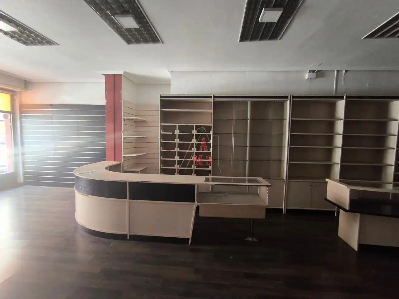 Business premises to rent in Ramiro II, imagen 4