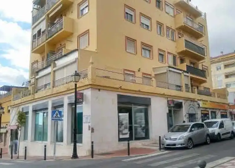 Business premises for sale in Arroyo de la Miel, imagen 2