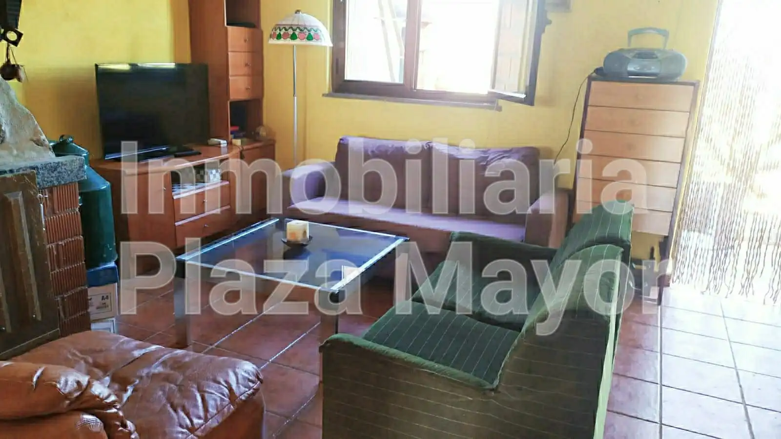 Sala de estar de Casa o chalet en venta en Calvarrasa de Arriba con Jardín privado
