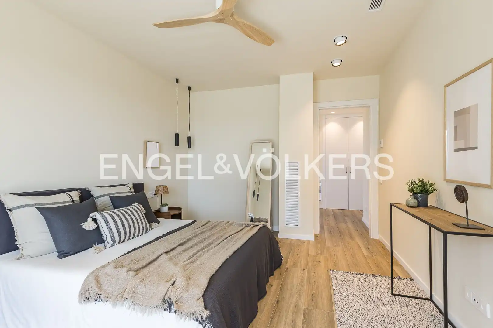 Habitación de Casa o chalet en venta en Sitges con Aire acondicionado, Calefacción y Jardín privado
