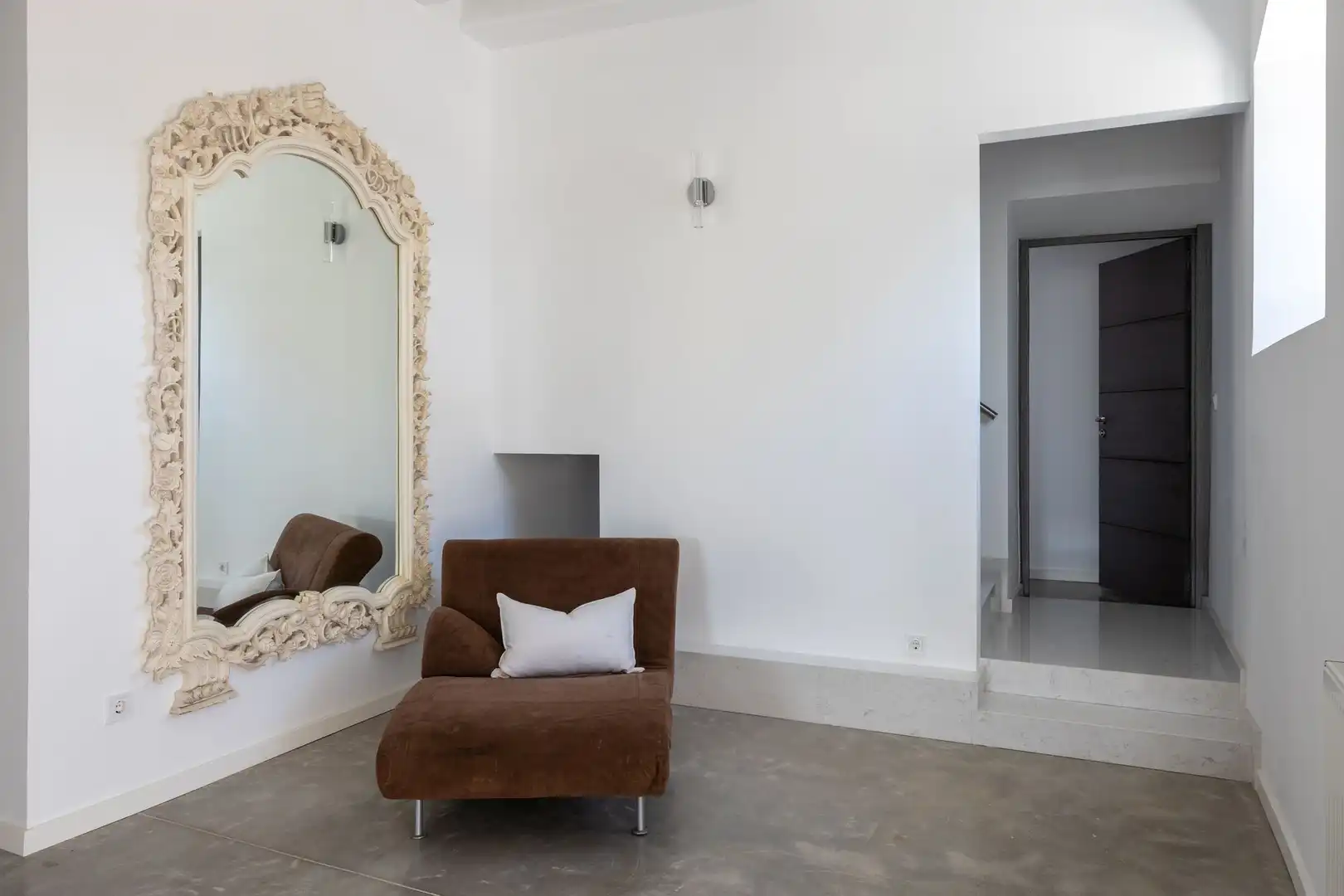 Sala d'estar de Casa o xalet en venda en Sierra de Yeguas amb Terrassa i Balcó