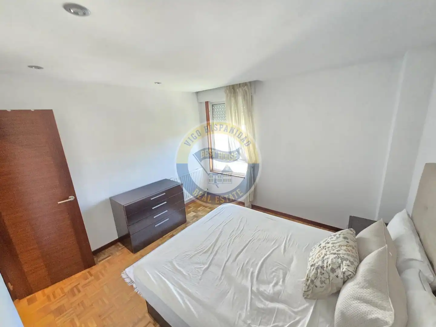 Bedroom of Flat for rent in Vigo   with Heating and Furnished