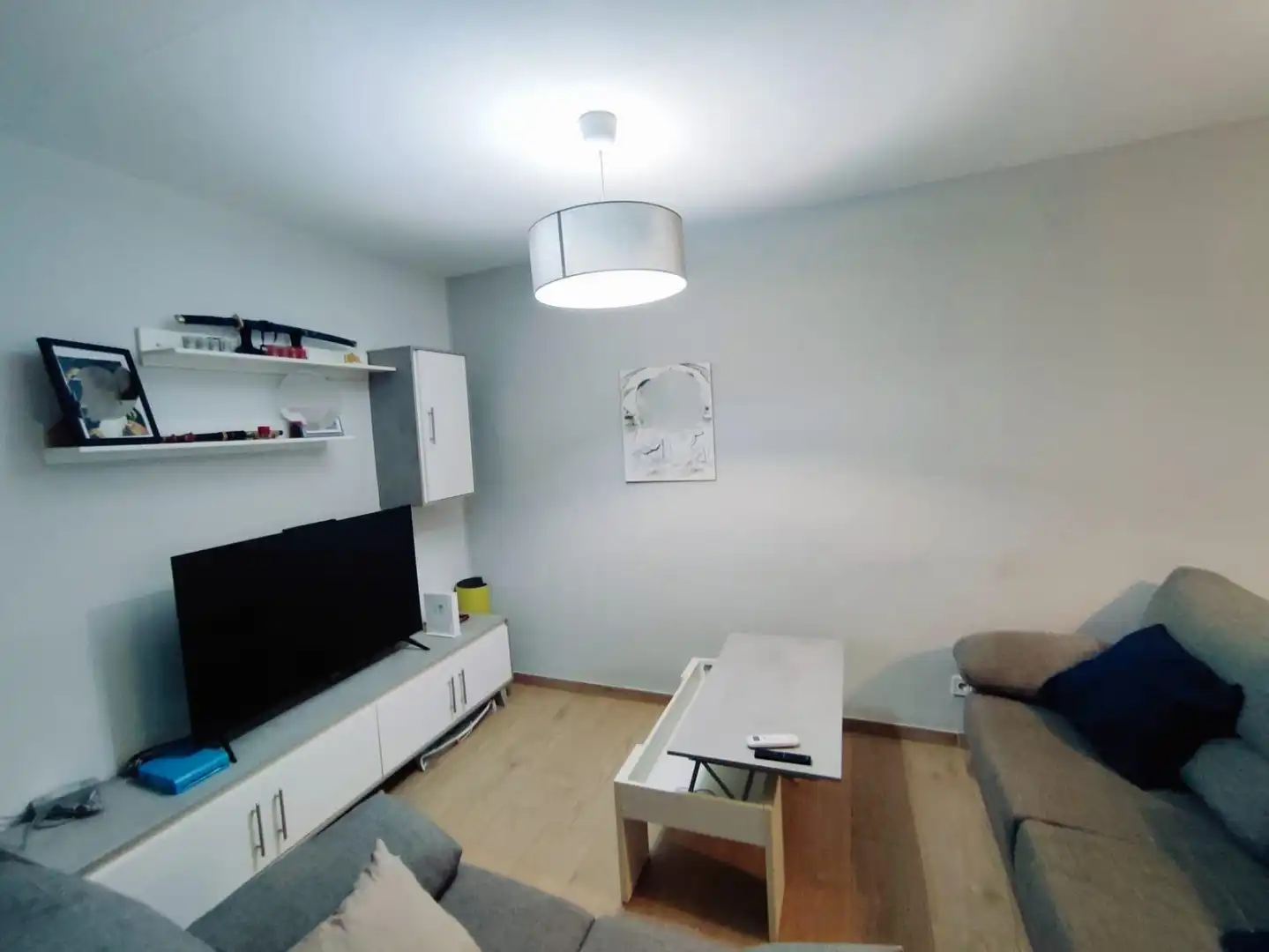 Sala d'estar de Casa o xalet en venda en Castellón de la Plana / Castelló de la Plana amb Aire condicionat, Terrassa i Traster