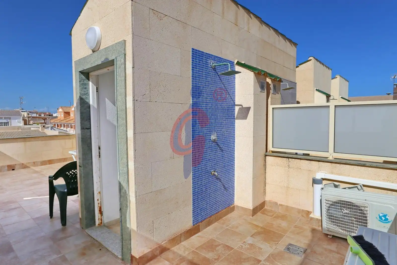 Terrace of Houses for sale in Torrevieja  with Air Conditioner, Terrace and Furnished
