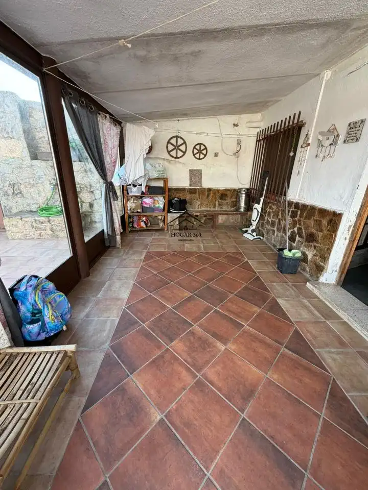Terrace of Country homes for sale in Casar de Cáceres