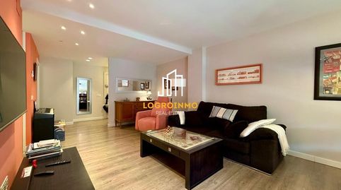 Photo 2 of Flat for rent in Cascajos - Piqueras, Logroño