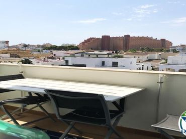 Pis amb ascensor en venda a Avinguda de la platja 105