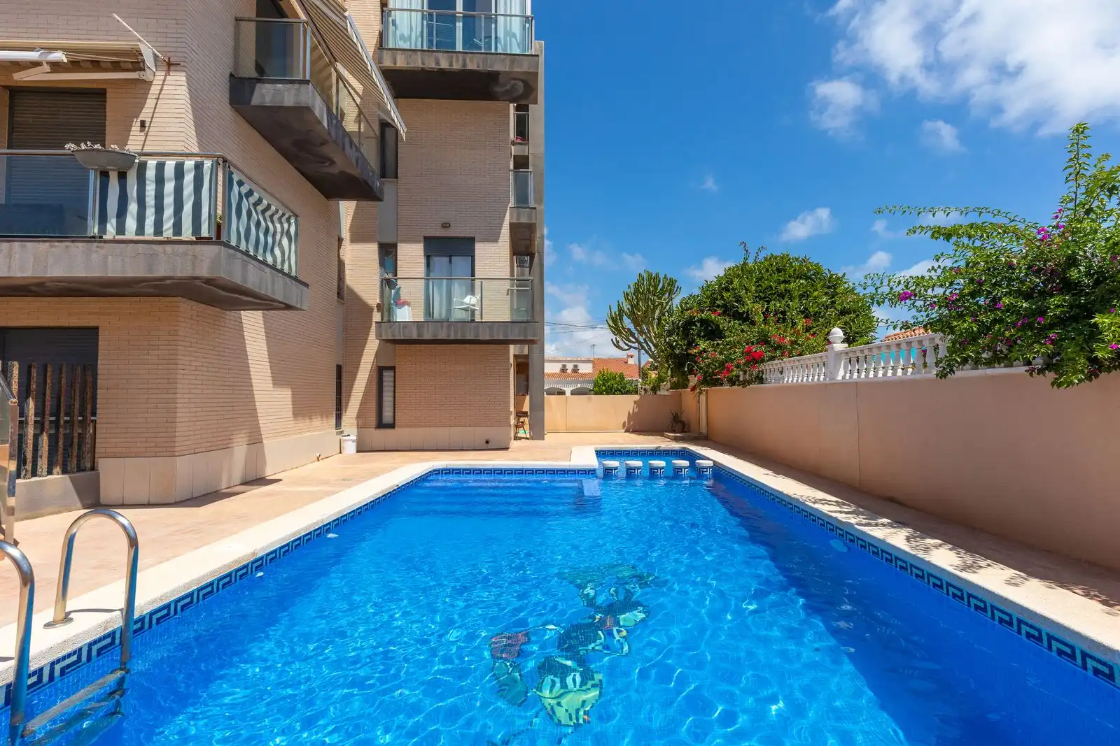 Apartament amb terrassa en venda a Calle Calle Pleamar, imagen 20