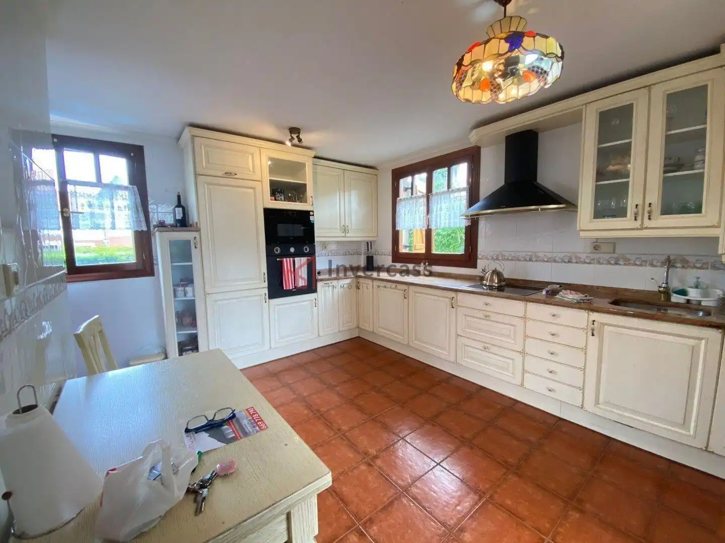 Kitchen of Houses for sale in Castro-Urdiales  with Private garden, Terrace and Storage room