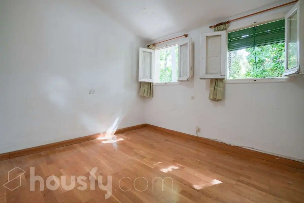 Bedroom of Houses for sale in Madrid  with Air Conditioner, Heating and Terrace