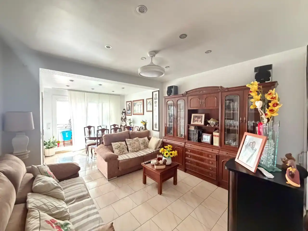 Living room of Flat for sale in Mataró  with Air Conditioner, Terrace and Furnished