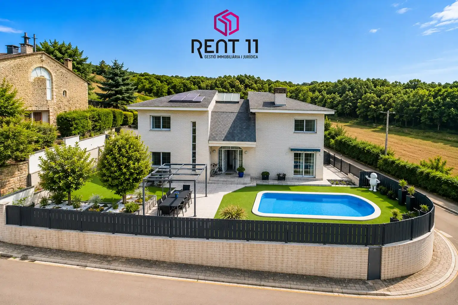 Vista exterior de Casa o xalet en venda en Girona amb Aire condicionat, Calefacció i Traster