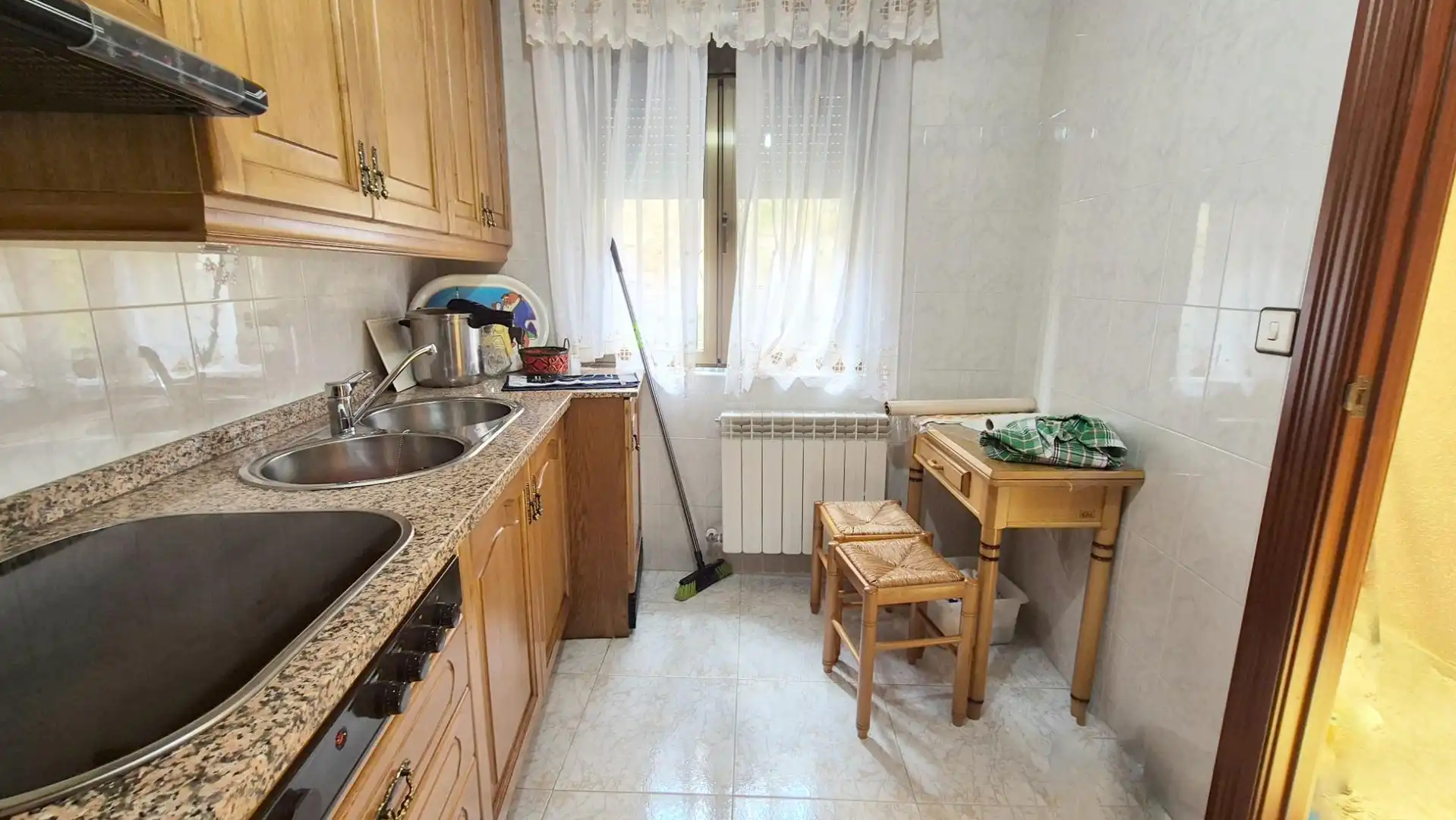 Cocina de Casa o chalet en venta en San Esteban de la Sierra con Amueblado