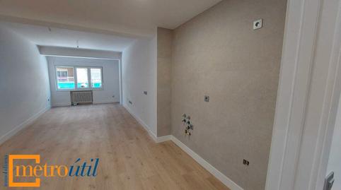 Foto 4 de Piso en venta en Calle Toro, 84, Sancti Spiritus - San Juan, Salamanca Capital