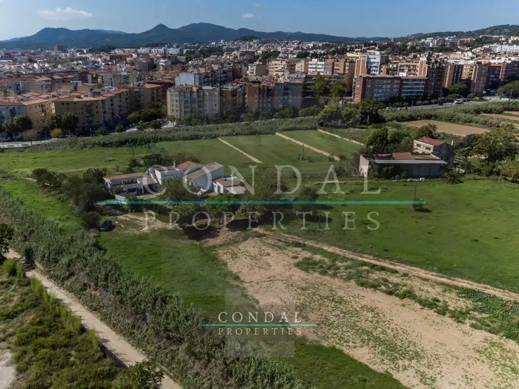 Casa o chalet en venta en El Palau - Escorxador