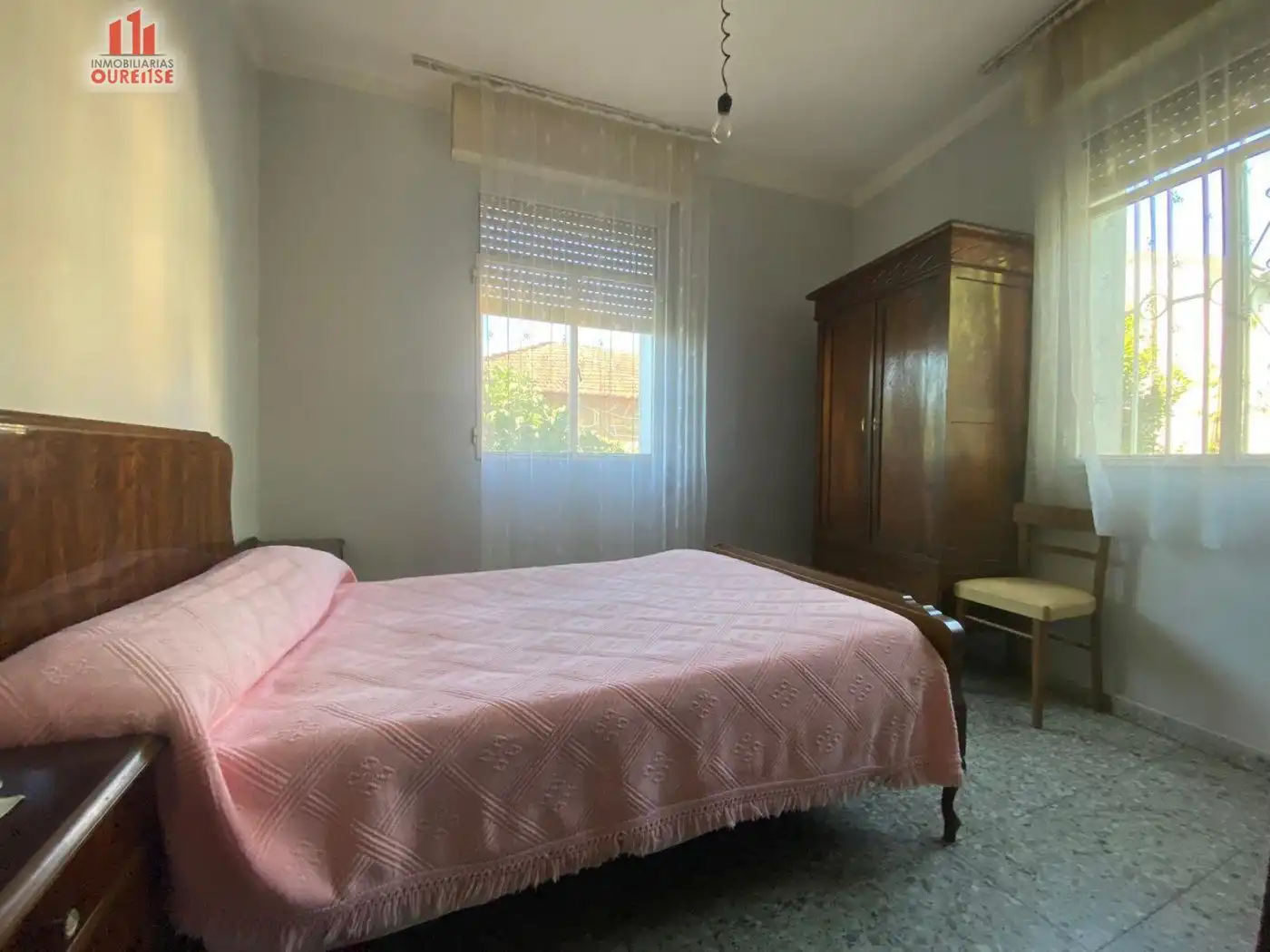 Habitación de Casa o chalet en venta en Toén con Jardín privado, Terraza y Amueblado