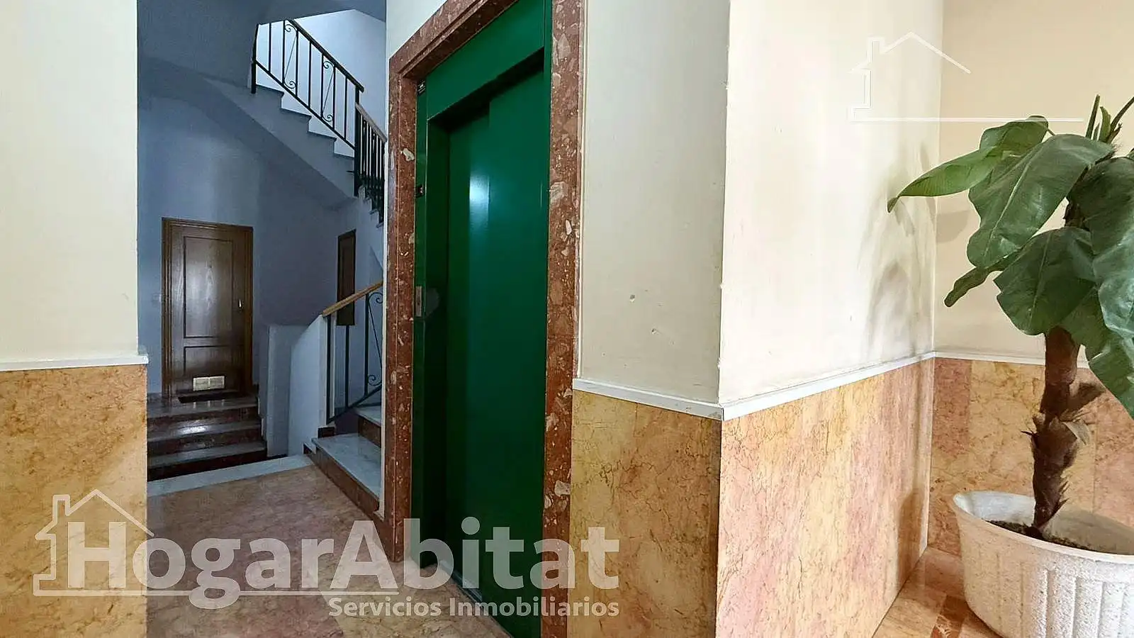 Piso en venta en Gandia con Aire acondicionado, Calefacción y Terraza