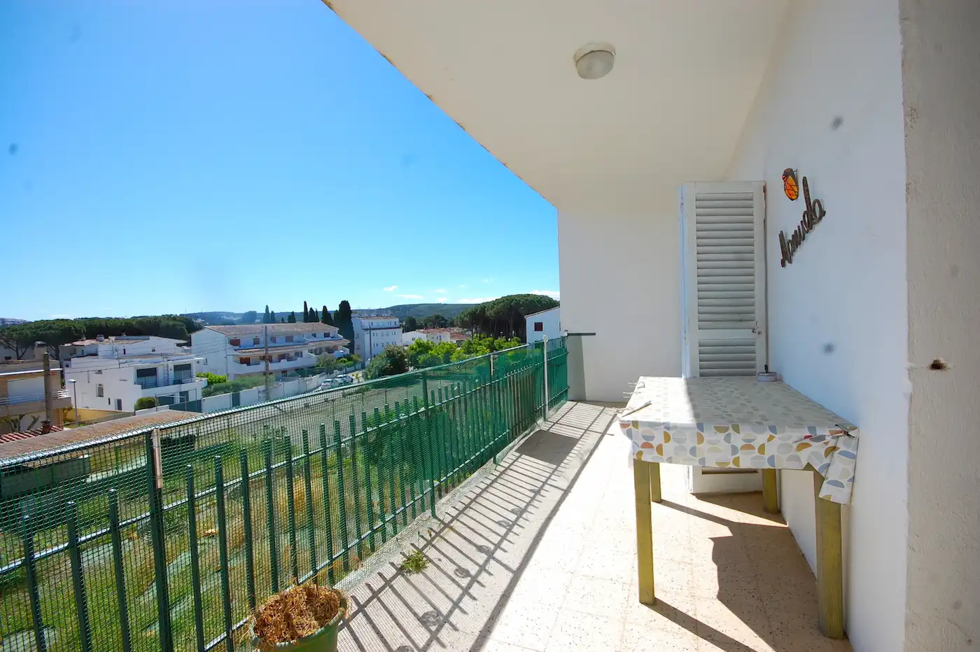 Terraza de Apartamento en venta en L'Escala con Terraza