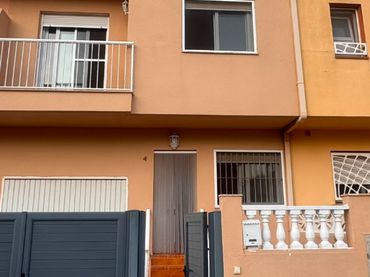 Maison mitoyenne à vendre à Zona Papa Luna - Platja del Gurugú
