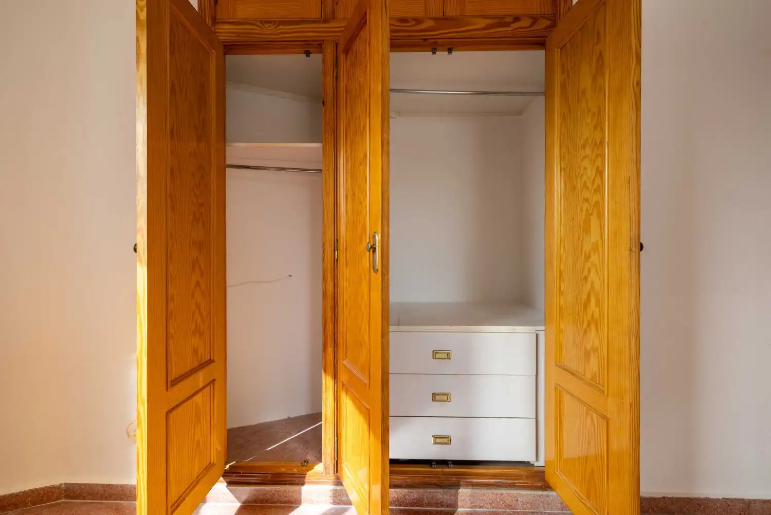 Bedroom of Flat for rent in Murcia  with Air Conditioner, Storage room and Balcony