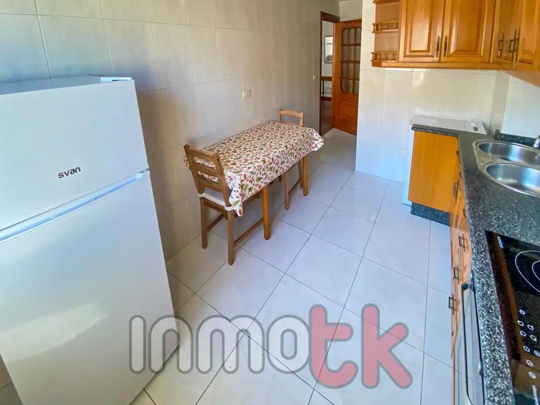 Cocina de Piso en venta en A Coruña Capital  con Parquet y Trastero