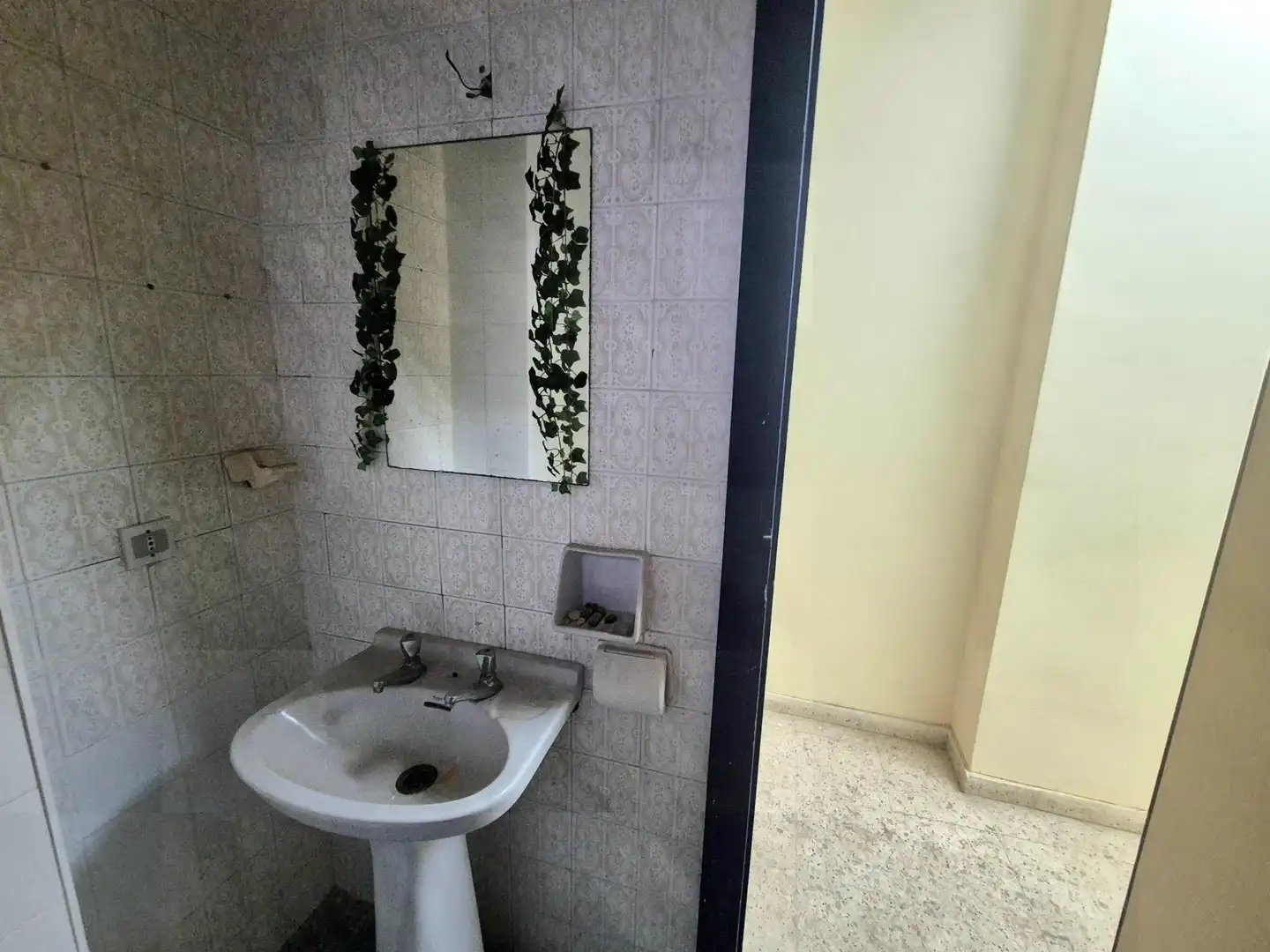 Baño de Piso en venta en Montijo con Calefacción y Terraza