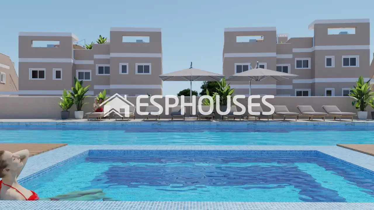 Penthouse with terrace for sale in El Pinar de Campoverde, imagen 7