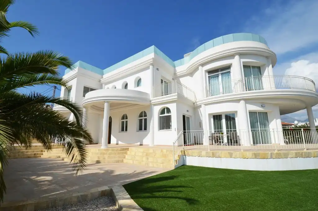 Chalet con piscina en venta en L'Albir, imagen 3