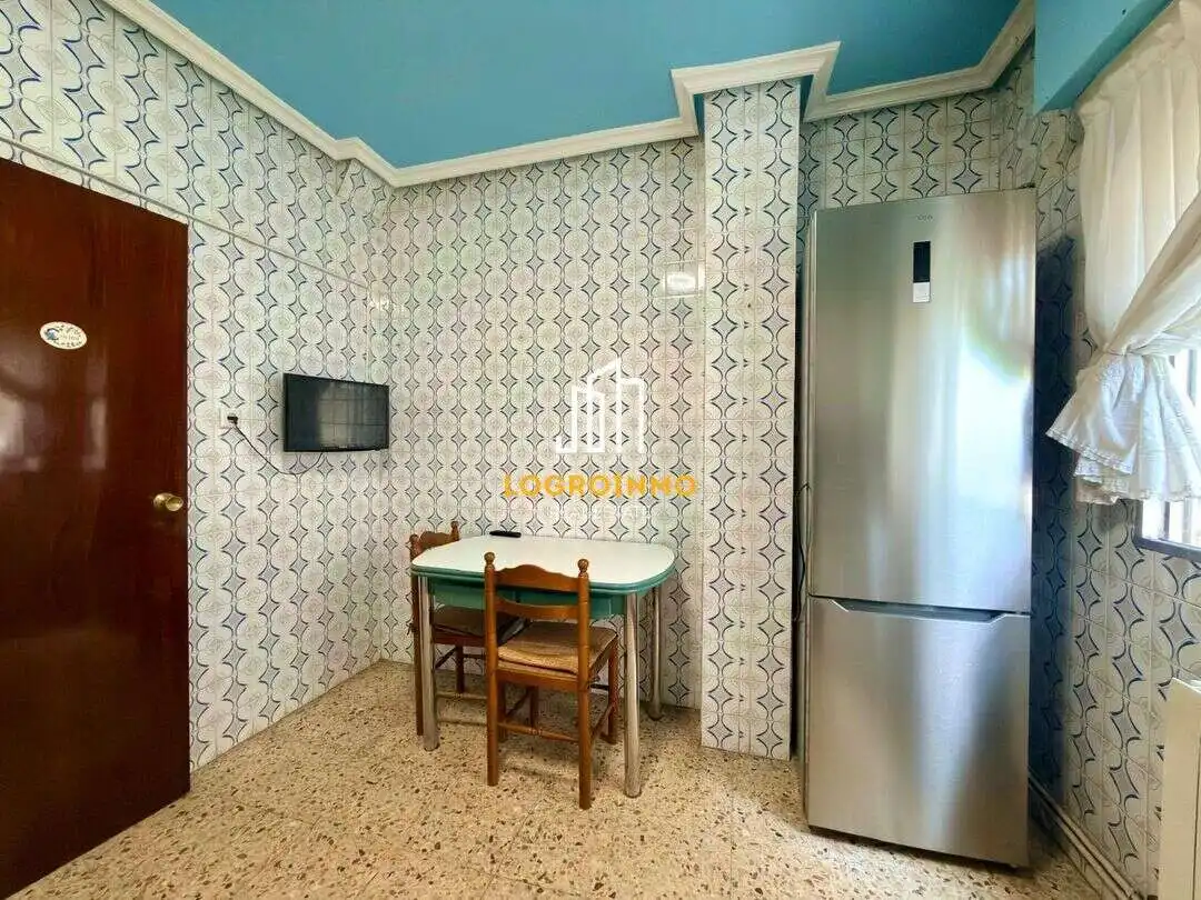 Küche von Wohnung zum Verkauf in  Logroño mit Heizung und Terrasse