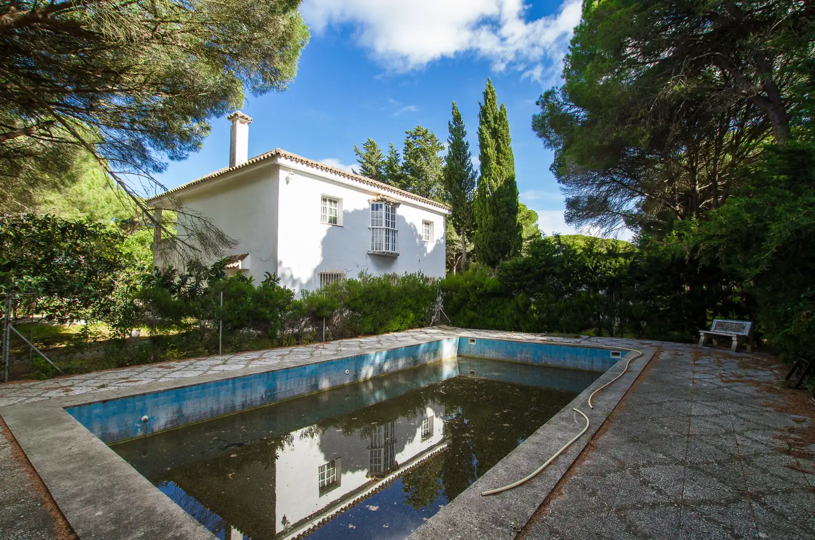 Piscina de Casa o xalet en venda en Chiclana de la Frontera amb Moblat