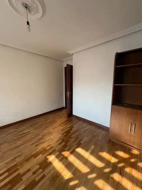 Flat with terrace for sale in Calle Parque Arturo León, imagen 31