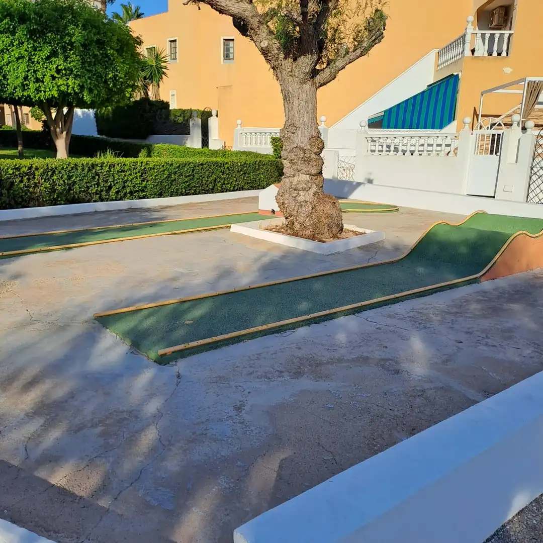Jardí de Apartament en venda en Torrevieja amb Jardí privat, Terrassa i Moblat