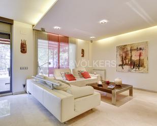 Living room of House or chalet for sale in Alella  with Air Conditioner, Heating and Private garden