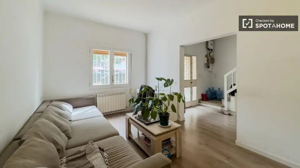 Living room of Flat for rent in Barcelona  with Air Conditioner, Heating and Furnished