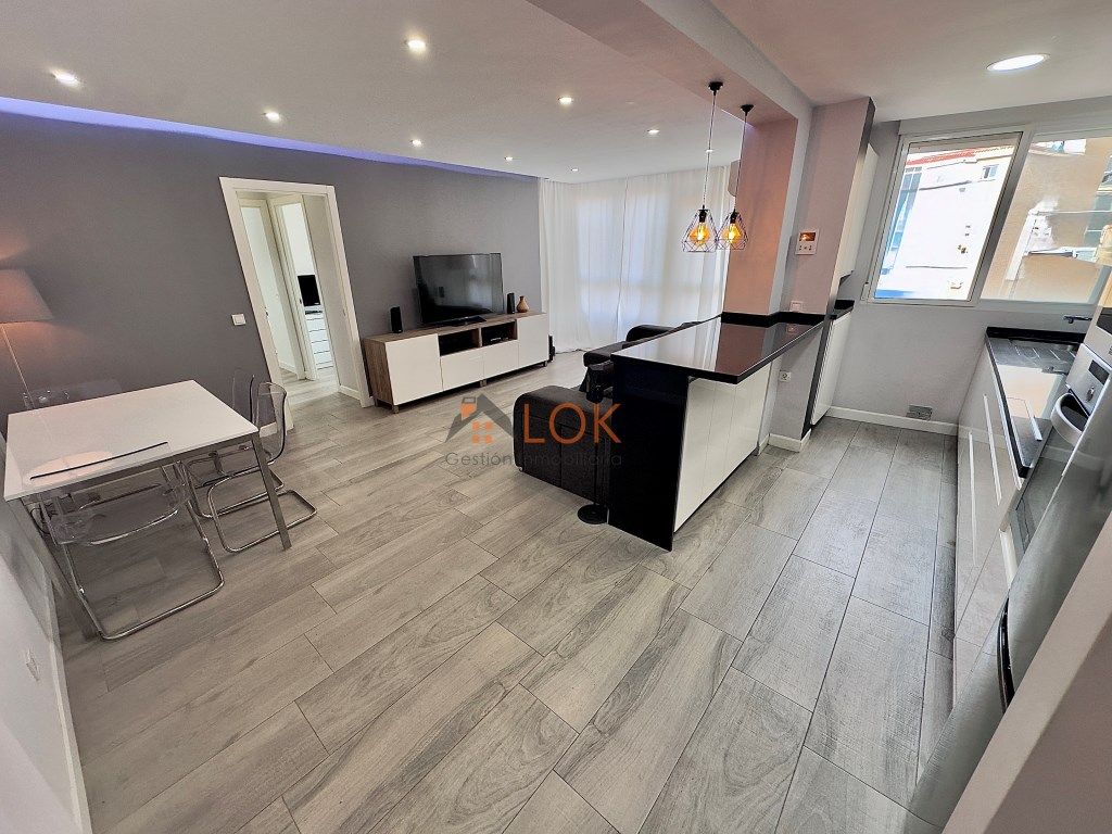 Vista exterior de Pis en venda en Málaga Capital amb Terrassa i Moblat