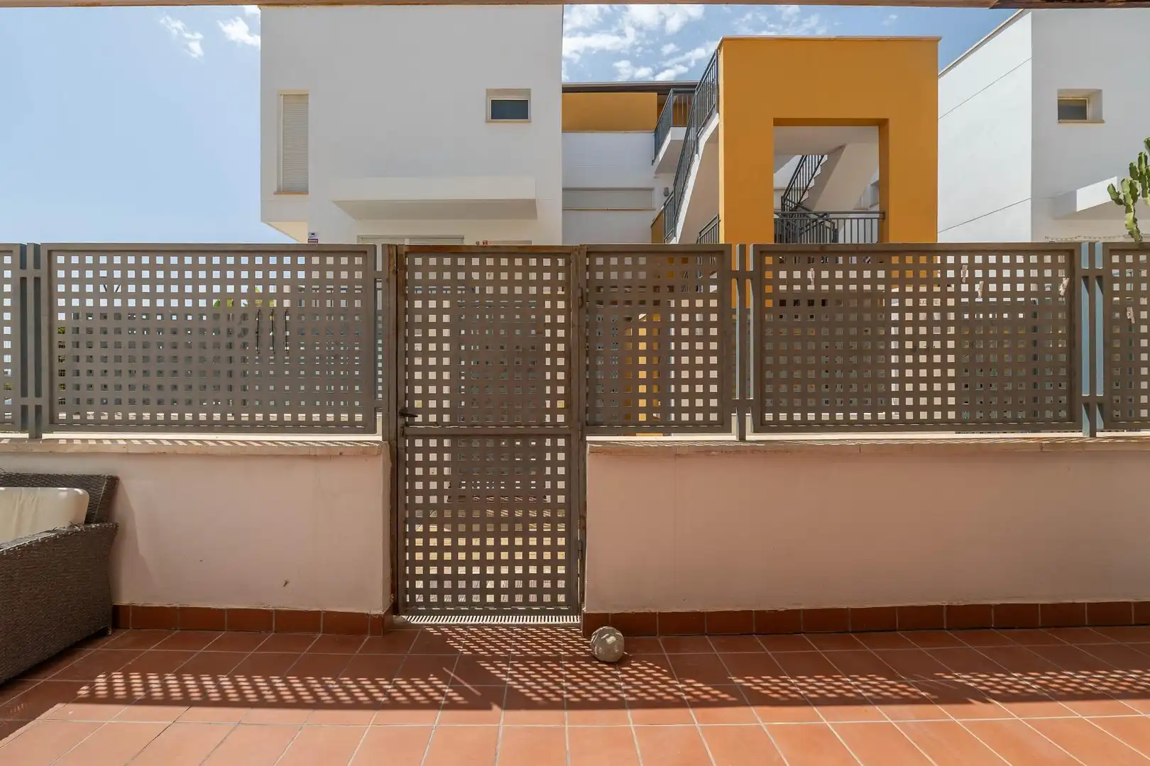 Vista exterior de Piso en venta en Vera con Aire acondicionado, Terraza y Trastero