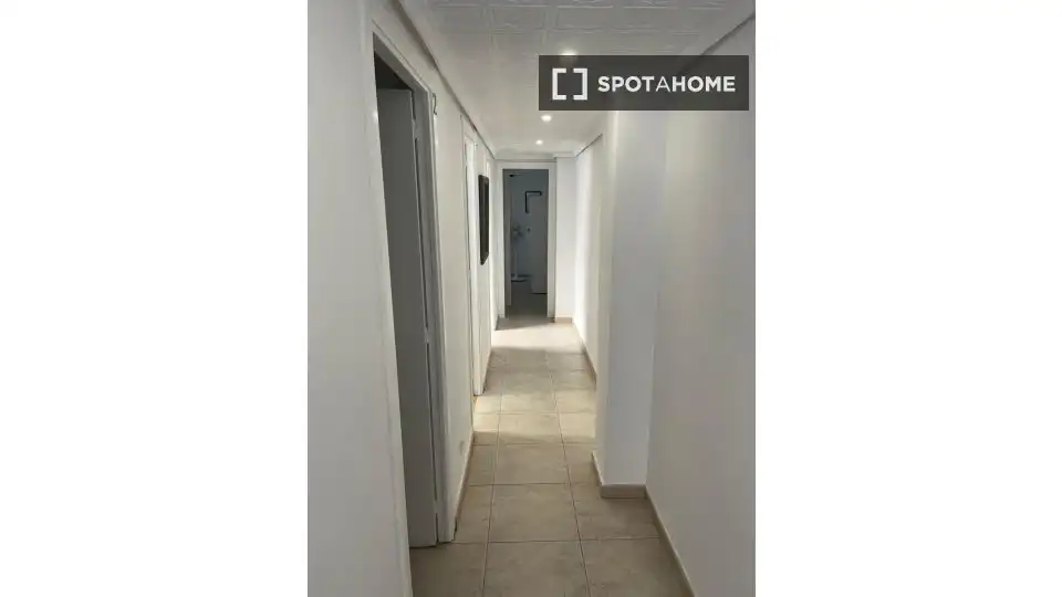 Piso de alquiler en Valencia con Aire acondicionado, Calefacción y Amueblado