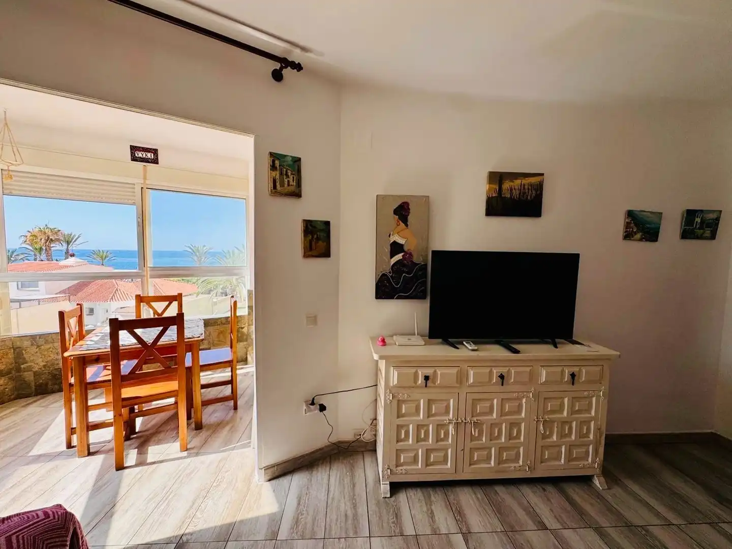 Sala d'estar de Apartament en venda en Torrox amb Aire condicionat, Calefacció i Piscina comunitària