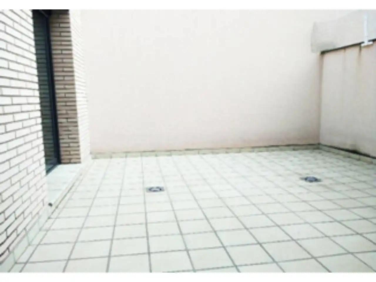 Bathroom of Flat for rent in Terrassa  with Air Conditioner, Parquet flooring and Terrace