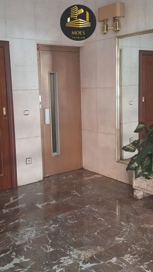 Piso en venta en Jaén con Aire acondicionado, Calefacción y Balcón
