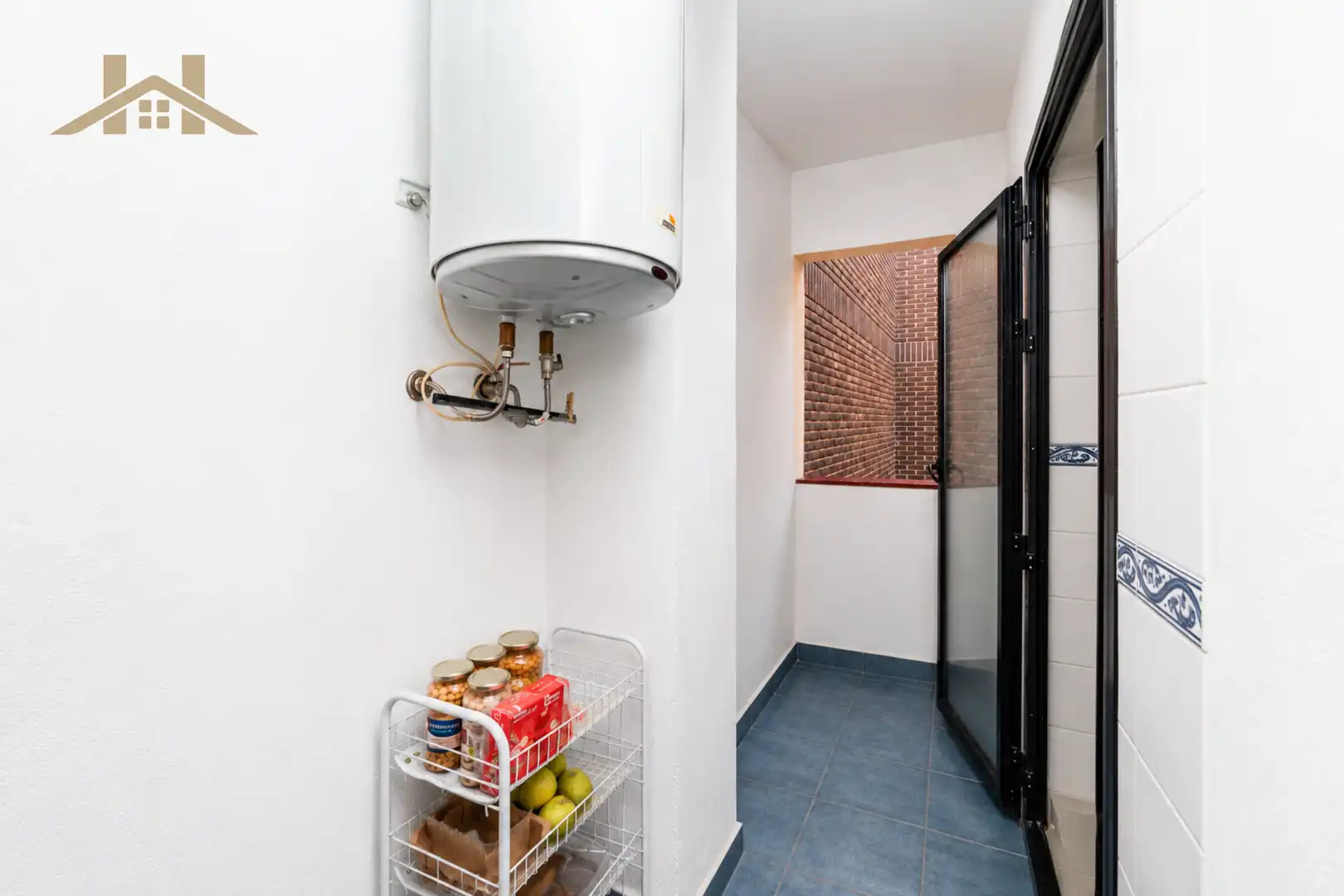 Kitchen of Flat for sale in Talavera de la Reina  with Air Conditioner, Heating and Storage room
