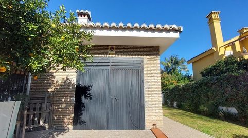 Foto 3 de Casa adosada en venda a Calle Calle Gorrion, Soto de Vistahermosa, El Puerto de Santa María